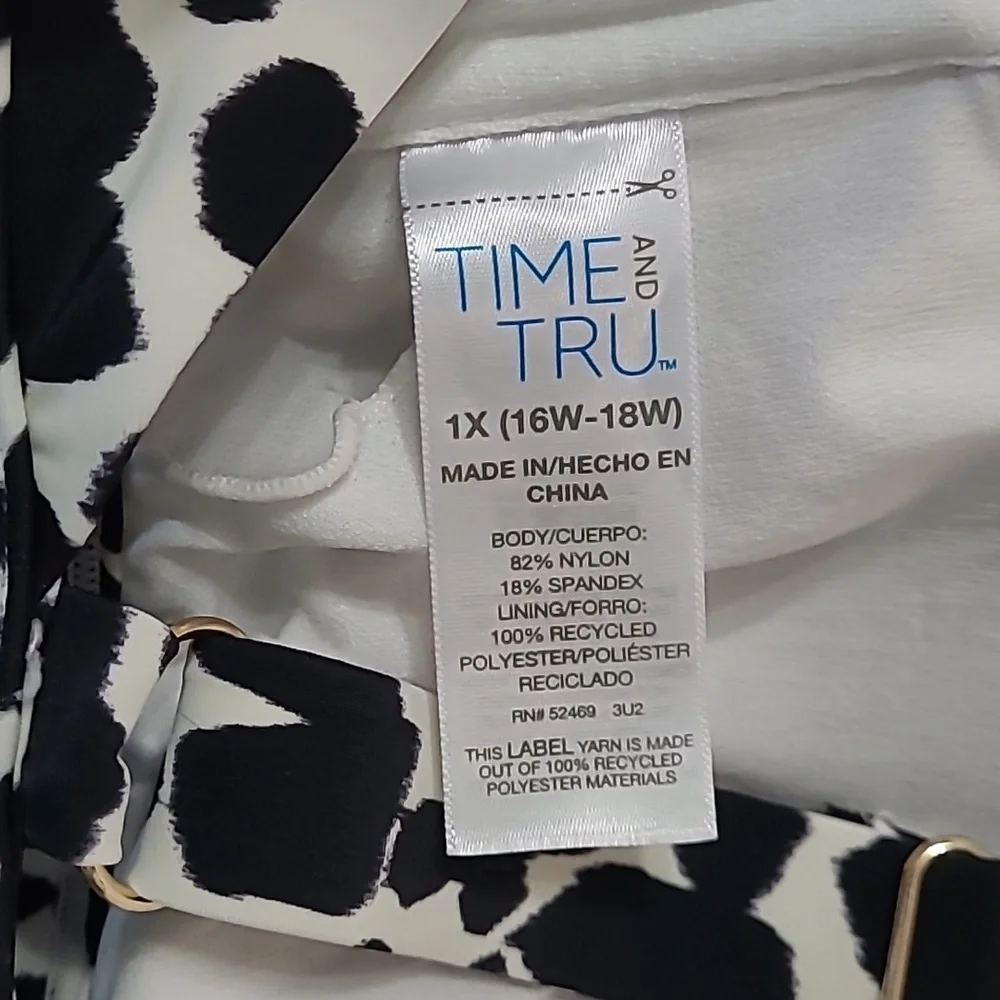 Time and Tru Black & White Spotted Bikini Top Size 1X (16W-18W)